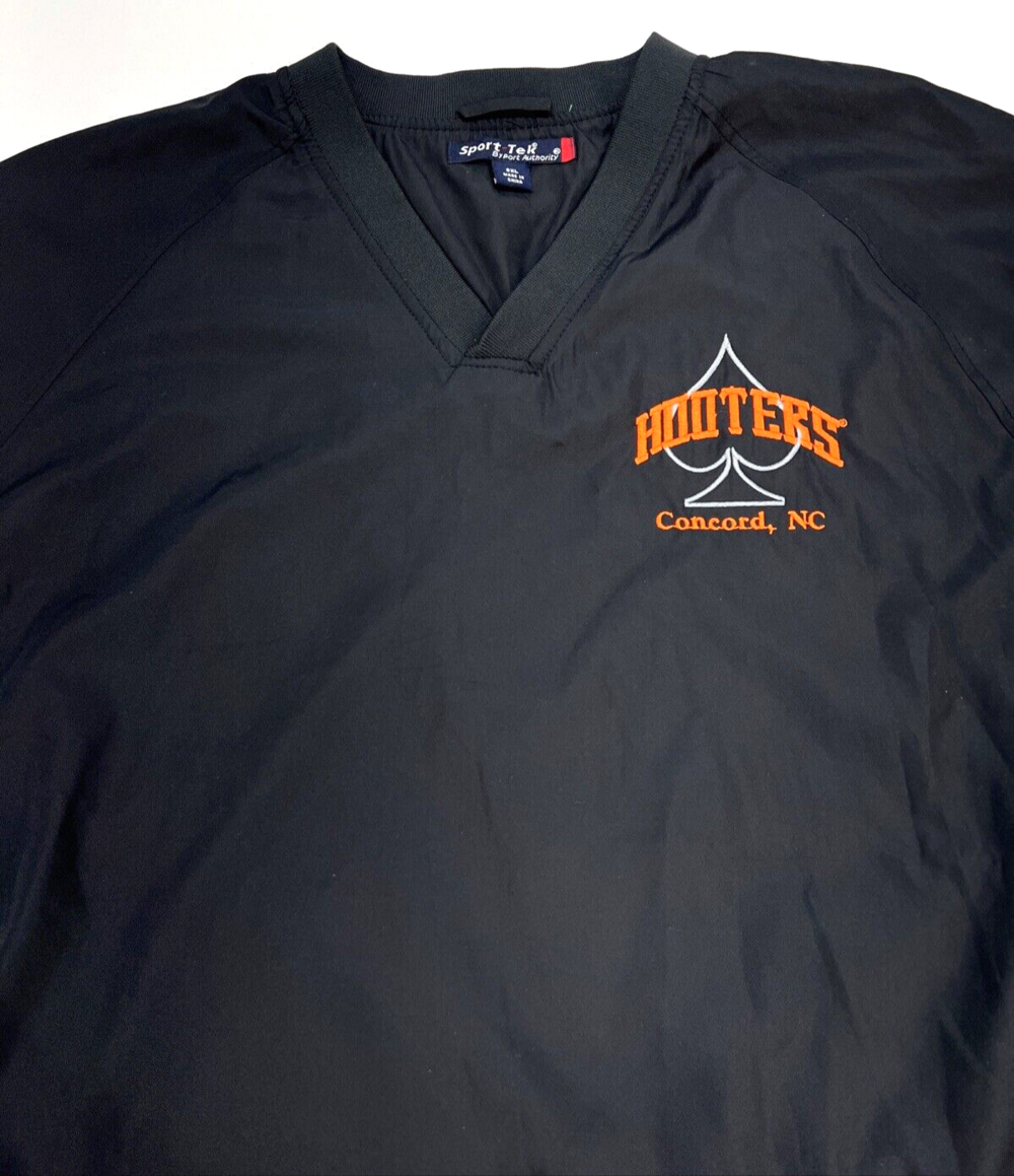 Hooters Concord NC Sport-Tek V Neck Long Sleeve Lined Windbreaker Men 2XL Black
